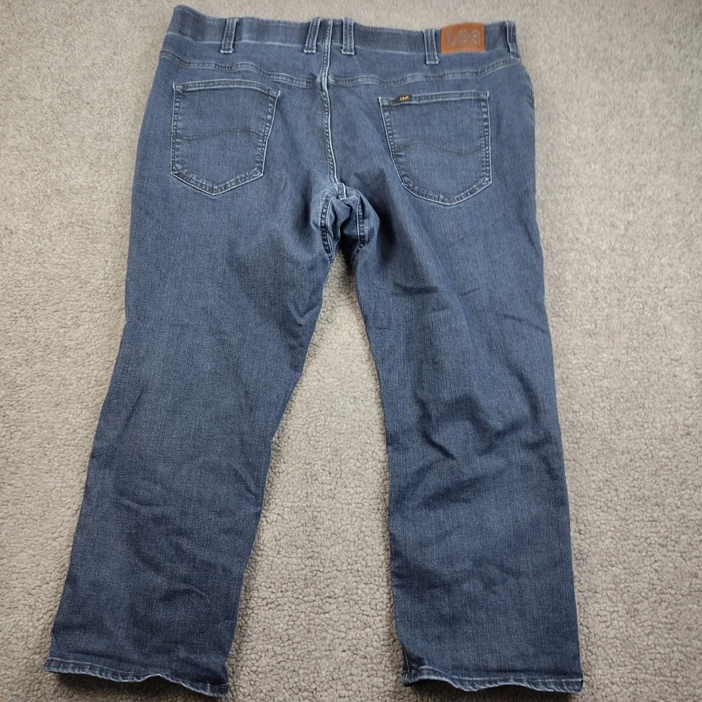 Lee motion inseam